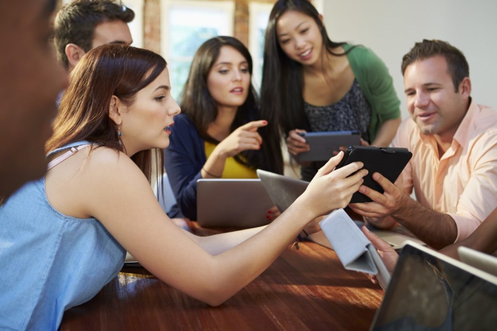 How to better budget your affiliate marketing expenses. featured image